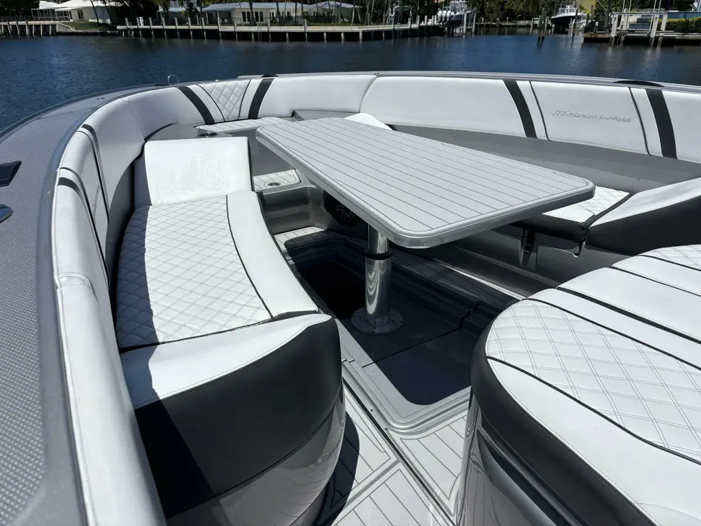 ADIOS CASH 2021 Midnight Express Yacht For Sale in Ocean Ridge FL ADIOS CASH 2021 Midnight Express Yacht For Sale in Ocean Ridge FL