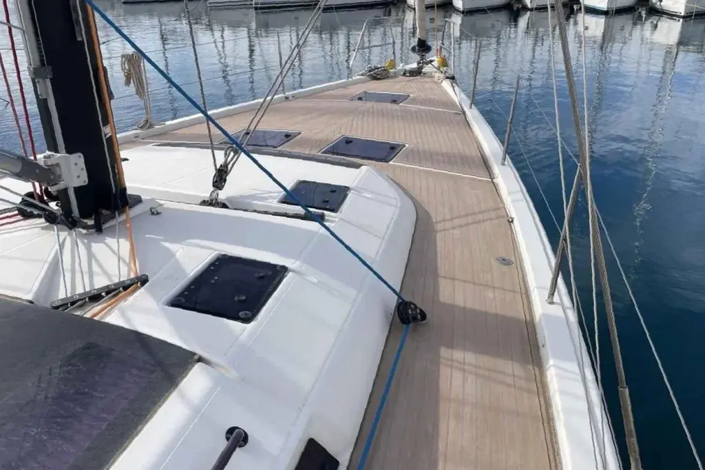 2025 Dufour 530 Yacht For Sale in La Rochelle 17 2025 Dufour 530 Yacht For Sale in La Rochelle 17
