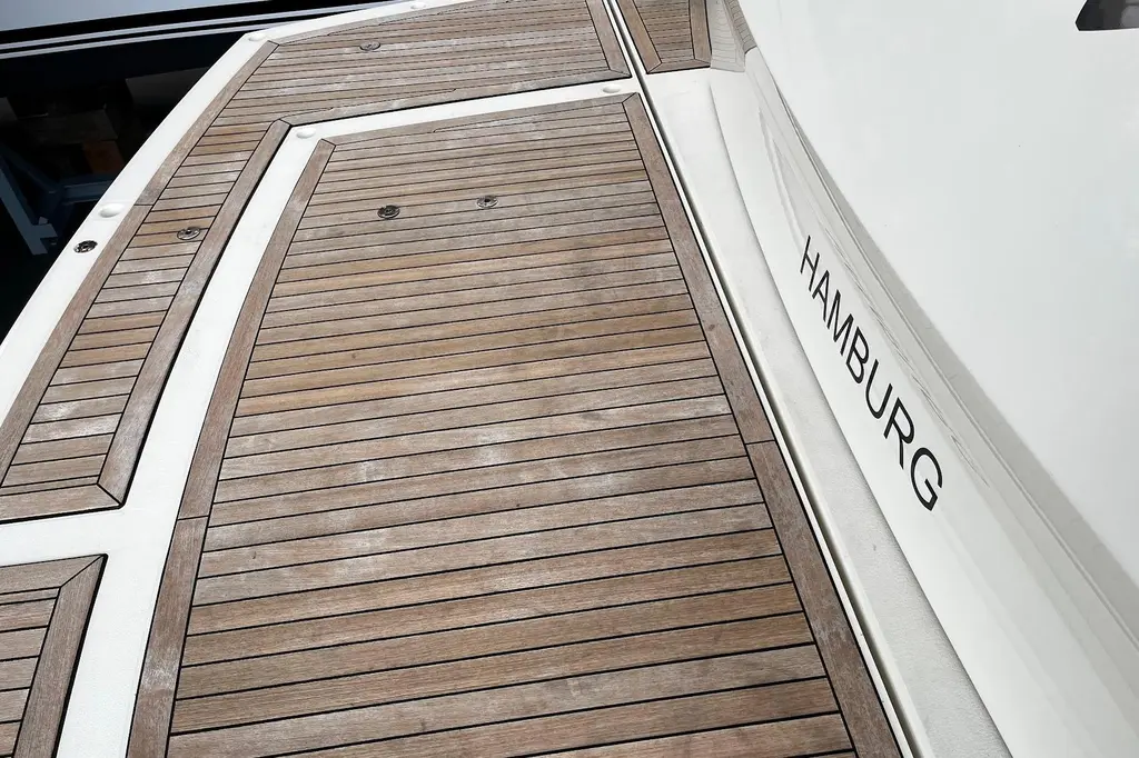 2008 Sunseeker Predator 62 Yacht For Sale in Grömitz DE-SH 2008 Sunseeker Predator 62 Yacht For Sale in Grömitz DE-SH