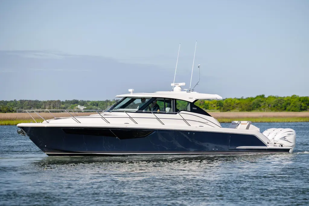 2022 Tiara Yachts 43 LE Yacht For Sale in Wilmington NC 2022 Tiara Yachts 43 LE Yacht For Sale in Wilmington NC