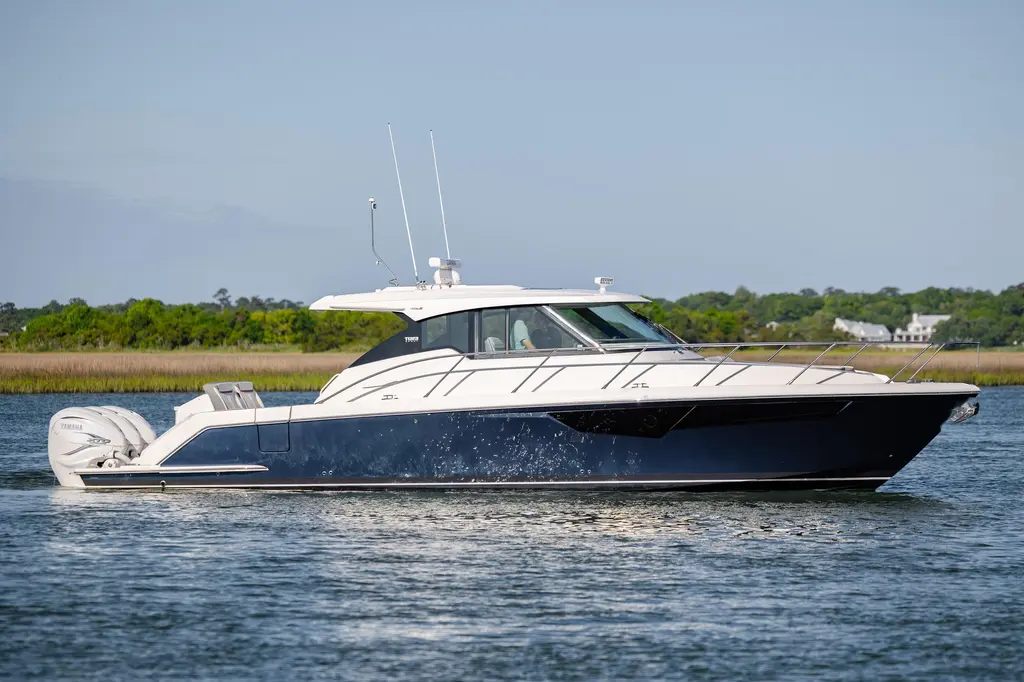 2022 Tiara Yachts 43 LE Yacht For Sale in Wilmington NC 2022 Tiara Yachts 43 LE Yacht For Sale in Wilmington NC