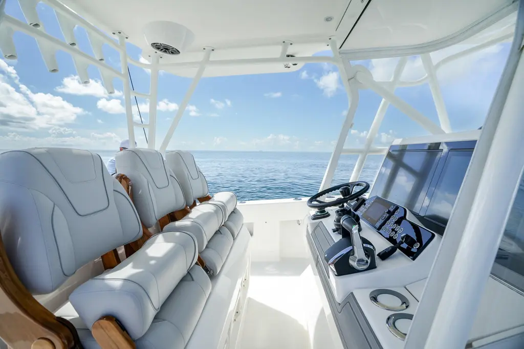 SHOWTIME 2024 SeaVee 400Z Yacht For Sale in Coral Gables FL SHOWTIME 2024 SeaVee 400Z Yacht For Sale in Coral Gables FL