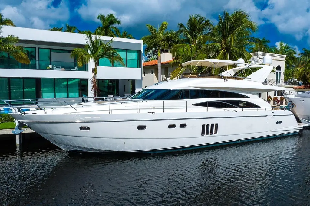 2009 Viking Princess 70 VSC Motor Yacht For Sale in Panama City 2009 Viking Princess 70 VSC Motor Yacht For Sale in Panama City
