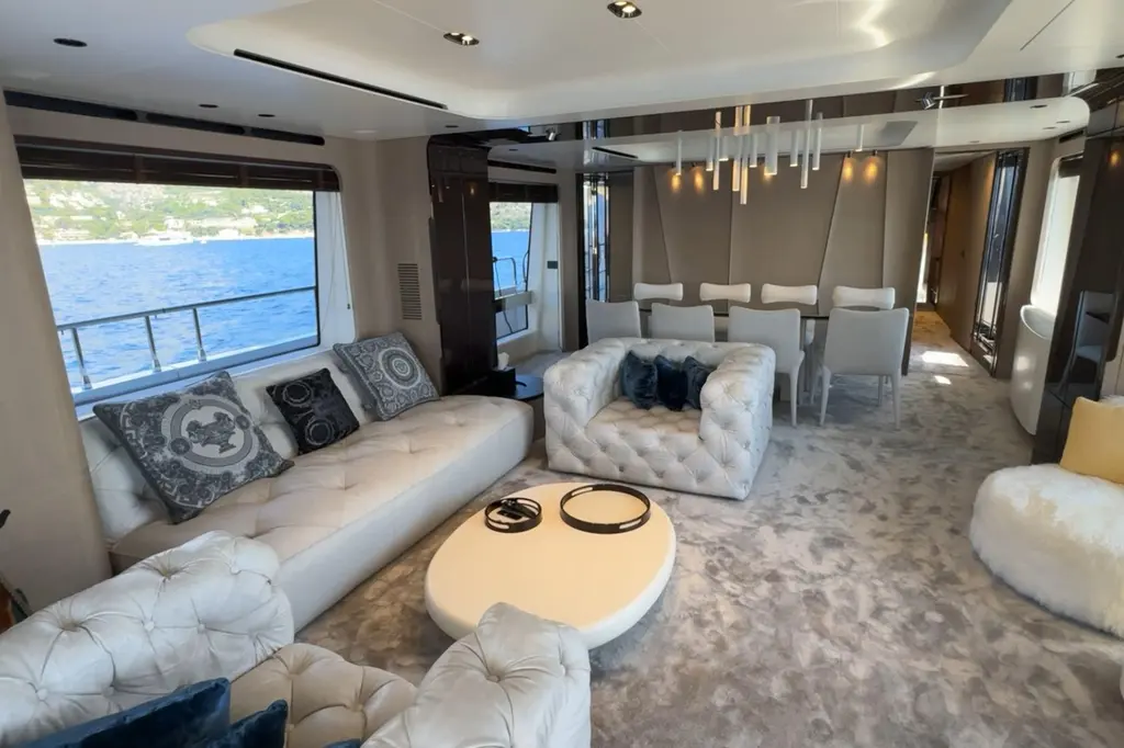 CHILLIN' 2020 Azimut Grande 27M Yacht For Sale in Monaco CHILLIN' 2020 Azimut Grande 27M Yacht For Sale in Monaco