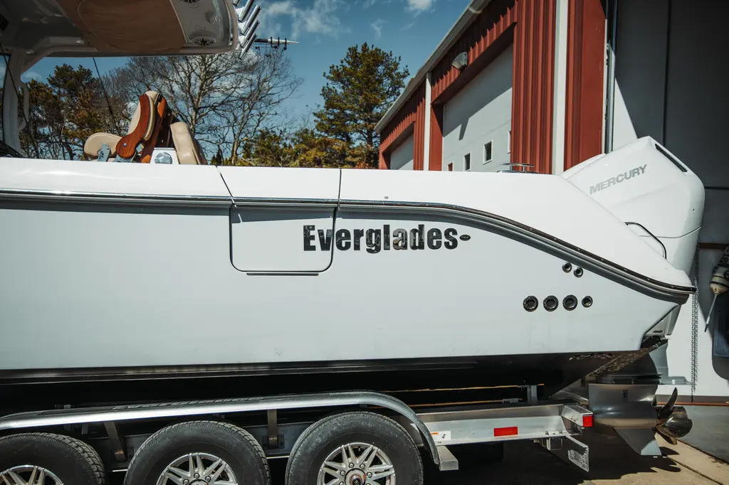 2024 Everglades 315 Center Console Yacht For Sale in Chatham MA 2024 Everglades 315 Center Console Yacht For Sale in Chatham MA