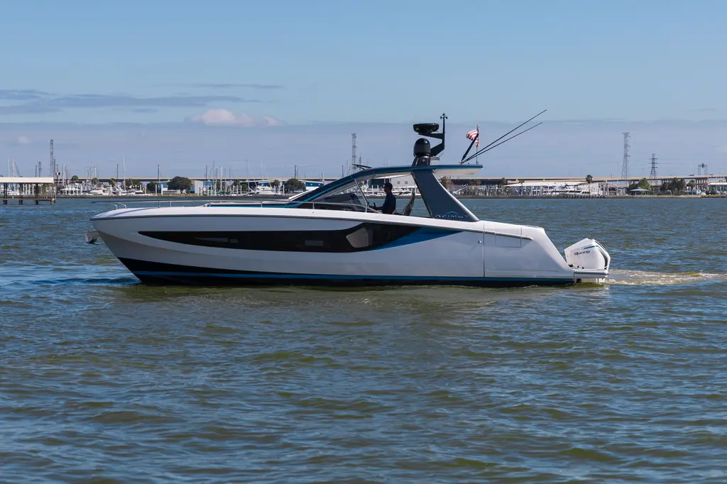 2023 Azimut Verve 42 Yacht For Sale in Seabrook TX 2023 Azimut Verve 42 Yacht For Sale in Seabrook TX