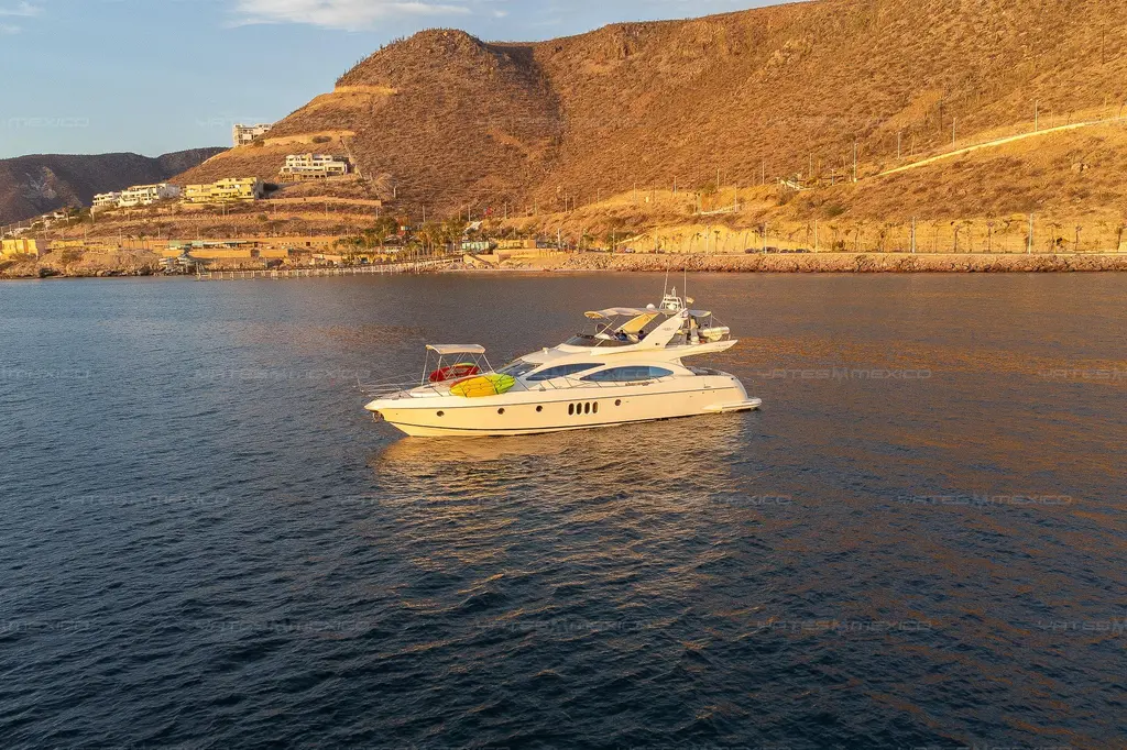 Maite 2004 Azimut 68 Plus Yacht For Sale in La Paz Maite 2004 Azimut 68 Plus Yacht For Sale in La Paz