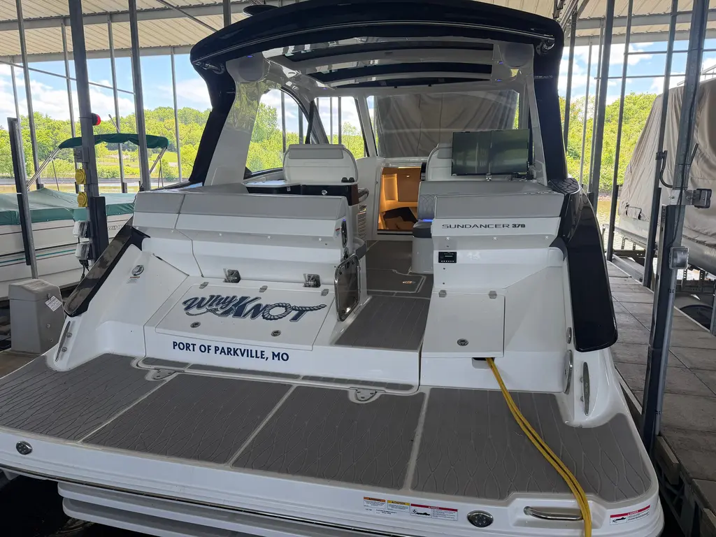 2023 Sea Ray 370 DA Yacht For Sale in Lake Ozark MO 2023 Sea Ray 370 DA Yacht For Sale in Lake Ozark MO