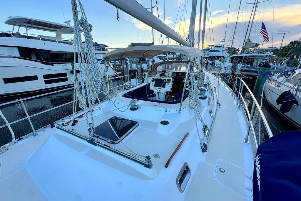 Mrs Jones 2009 Hylas 54 Yacht For Sale in Fort Lauderdale FL Mrs Jones 2009 Hylas 54 Yacht For Sale in Fort Lauderdale FL