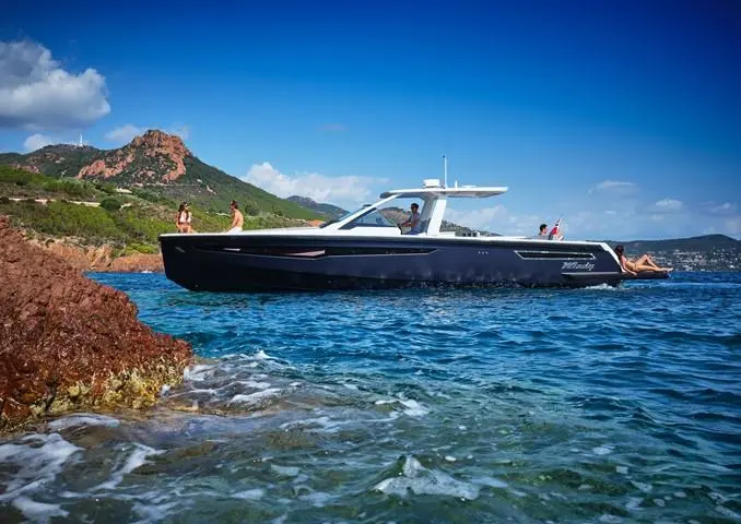 2026 Windy SR 44 BLACKHAWK Yacht For Sale in Saint-Mandrier-sur-Mer 83 2026 Windy SR 44 BLACKHAWK Yacht For Sale in Saint-Mandrier-sur-Mer 83