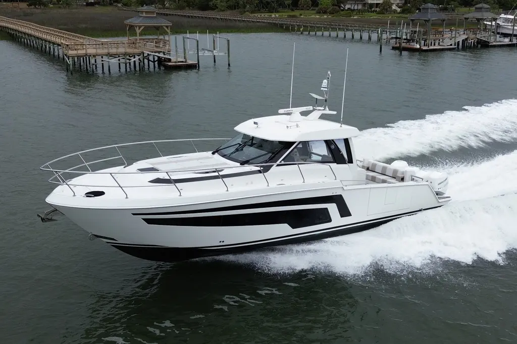 Dream Weaver 2021 Ocean Alexander 45 Divergence Coupe Yacht For Sale in Holden Beach NC Dream Weaver 2021 Ocean Alexander 45 Divergence Coupe Yacht For Sale in Holden Beach NC