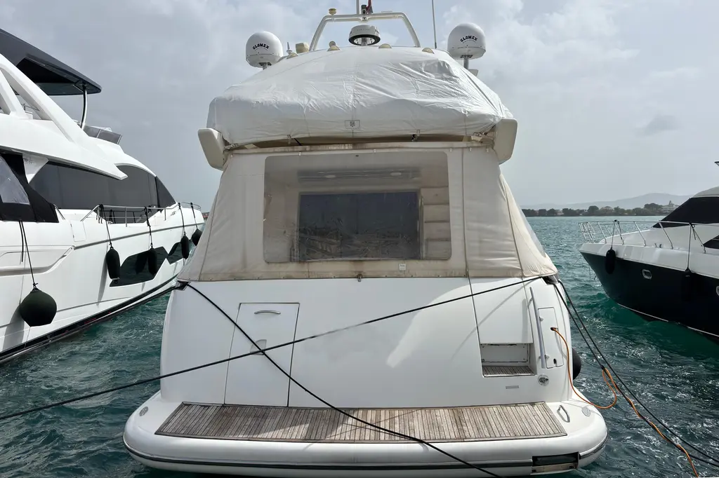 2002 Azimut 68 Plus Yacht For Sale in Zadar 2002 Azimut 68 Plus Yacht For Sale in Zadar