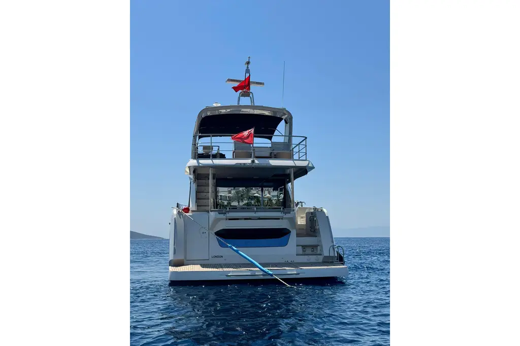 J18 2017 Absolute Yachts 58 Fly Yacht For Sale in Bodrum J18 2017 Absolute Yachts 58 Fly Yacht For Sale in Bodrum