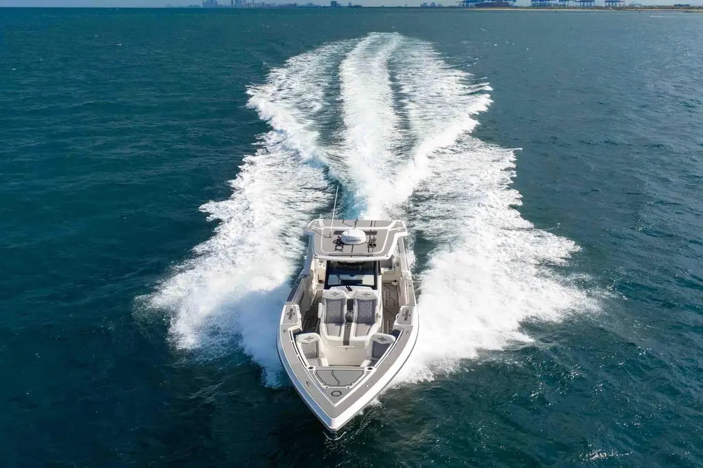 Sip Happens 2023 Fountain 38 SCX Yacht For Sale in Nashville TN Sip Happens 2023 Fountain 38 SCX Yacht For Sale in Nashville TN
