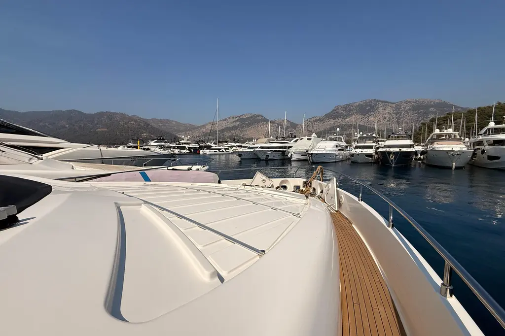 CPR 2012 Ferretti Yachts 720 Yacht For Sale in Mugla CPR 2012 Ferretti Yachts 720 Yacht For Sale in Mugla