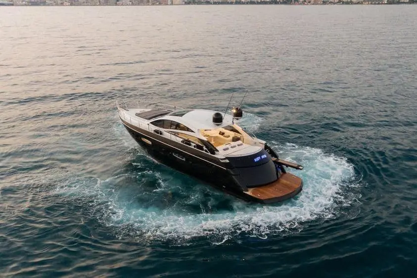 2008 Pershing 56 Yacht For Sale in Glyfada 2008 Pershing 56 Yacht For Sale in Glyfada