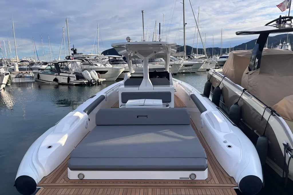 2026 Pirelli P 35 Yacht For Sale in Mandelieu-la-Napoule 2026 Pirelli P 35 Yacht For Sale in Mandelieu-la-Napoule