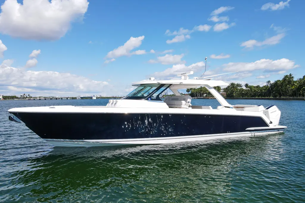 MARILEE 2024 Tiara Yachts 43 LS Yacht For Sale in North Miami Beach FL MARILEE 2024 Tiara Yachts 43 LS Yacht For Sale in North Miami Beach FL