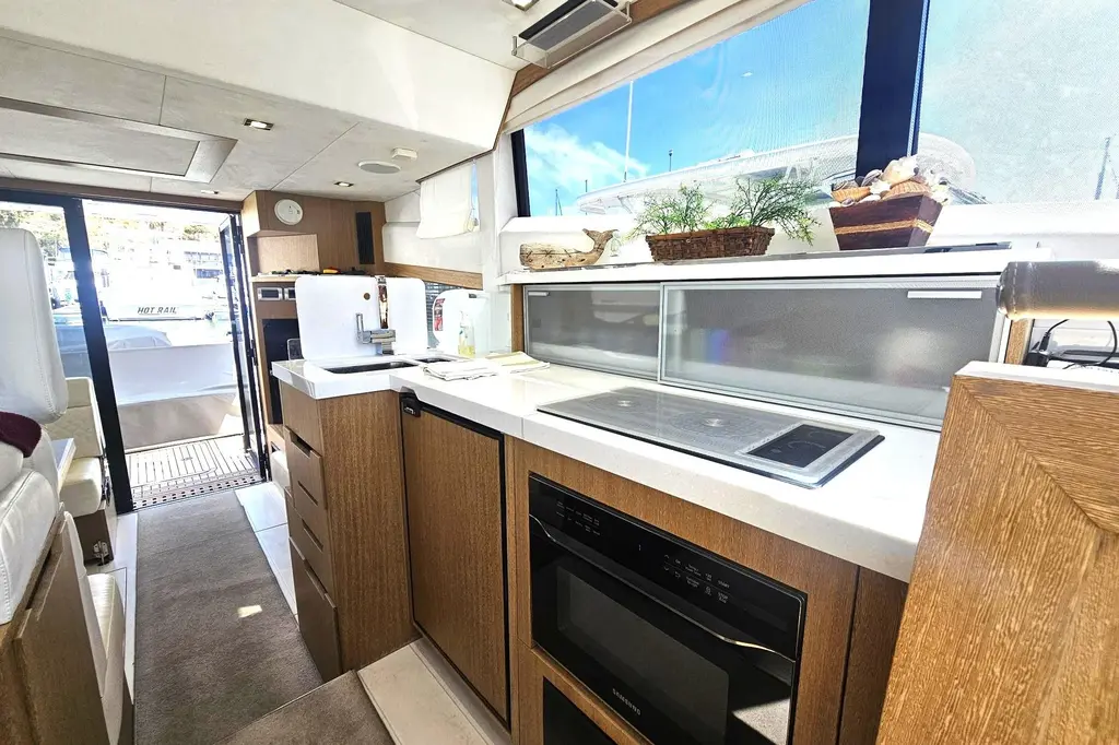 ARIEL 2018 Galeon 420 Fly Yacht For Sale in Dana Point CA ARIEL 2018 Galeon 420 Fly Yacht For Sale in Dana Point CA