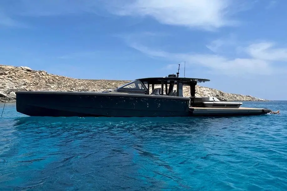2027 Windy SR60 Yacht For Sale in Saint-Mandrier-sur-Mer 83 2027 Windy SR60 Yacht For Sale in Saint-Mandrier-sur-Mer 83