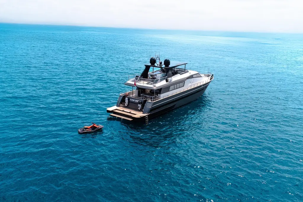 Loan SALLES 2000 Sanlorenzo 82 Yacht For Sale in Monaco Loan SALLES 2000 Sanlorenzo 82 Yacht For Sale in Monaco