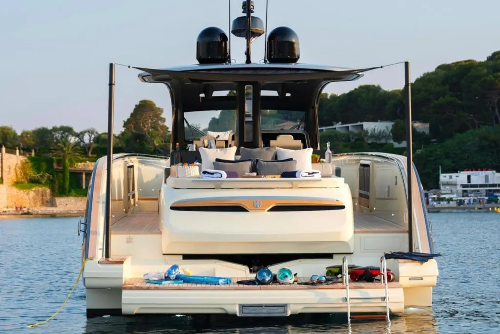 SPECTRUM BLUE 2023 Invictus TT460 Yacht For Sale in Beaulieu-sur-Mer SPECTRUM BLUE 2023 Invictus TT460 Yacht For Sale in Beaulieu-sur-Mer
