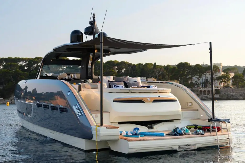 SPECTRUM BLUE 2023 Invictus TT460 Yacht For Sale in Beaulieu-sur-Mer SPECTRUM BLUE 2023 Invictus TT460 Yacht For Sale in Beaulieu-sur-Mer