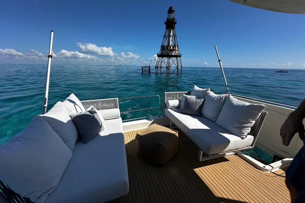 2019 Beneteau Swift Trawler 47 Yacht For Sale in Coral Gables FL 2019 Beneteau Swift Trawler 47 Yacht For Sale in Coral Gables FL