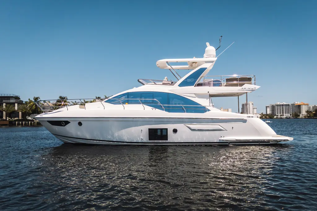 2021 Azimut 50 fly Yacht For Sale in Pompano Beach FL 2021 Azimut 50 fly Yacht For Sale in Pompano Beach FL