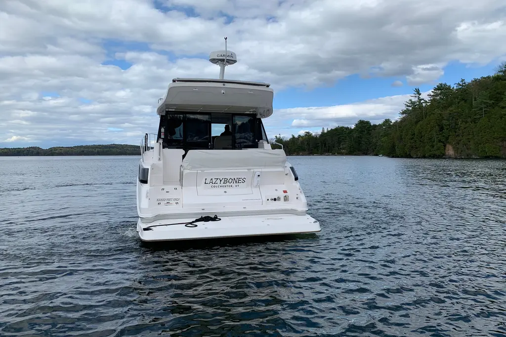 LAZYBONES 2019 Regal 42 Grande Coupe Yacht For Sale in Malletts Bay VT LAZYBONES 2019 Regal 42 Grande Coupe Yacht For Sale in Malletts Bay VT