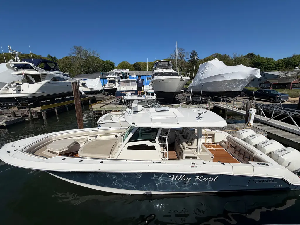 2021 Boston Whaler 380 Outrage Yacht For Sale in Huntington NY 2021 Boston Whaler 380 Outrage Yacht For Sale in Huntington NY