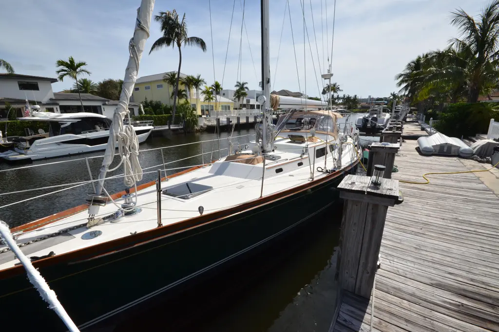 1992 Hinckley Sou'wester 59 Yacht For Sale in Fort Lauderdale FL 1992 Hinckley Sou'wester 59 Yacht For Sale in Fort Lauderdale FL