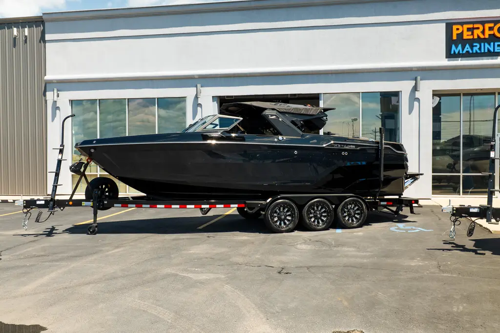 XSTAR-25 2026 MasterCraft XStar 25 Yacht For Sale in Osage Beach MO XSTAR-25 2026 MasterCraft XStar 25 Yacht For Sale in Osage Beach MO