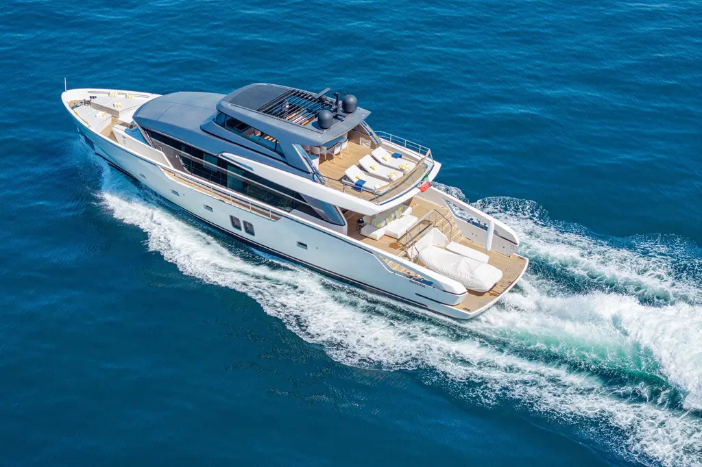 Danida 2020 Sanlorenzo SX88 Yacht For Sale in Naples IT-NA Danida 2020 Sanlorenzo SX88 Yacht For Sale in Naples IT-NA