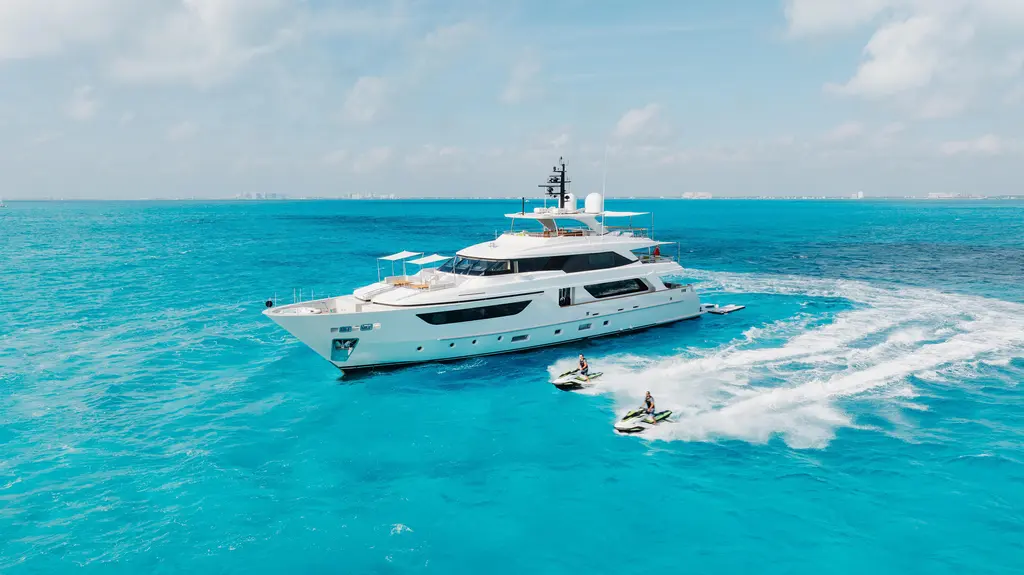 AMARA 2016 Sanlorenzo SD126 Yacht For Sale in Isla Mujeres AMARA 2016 Sanlorenzo SD126 Yacht For Sale in Isla Mujeres