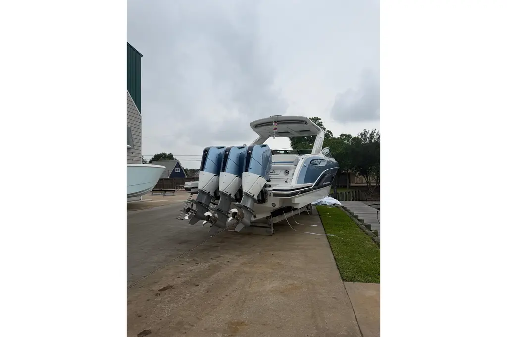 2026 Formula 360 Crossover Bowrider OB Yacht For Sale in Clear Lake Shores TX 2026 Formula 360 Crossover Bowrider OB Yacht For Sale in Clear Lake Shores TX