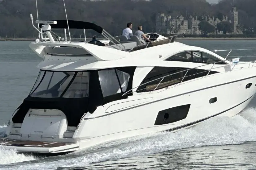 2013 Sunseeker Manhattan 53 Yacht For Sale in Southampton E19 2013 Sunseeker Manhattan 53 Yacht For Sale in Southampton E19