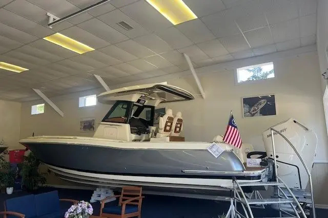 2026 Chris-Craft Catalina 31 Yacht For Sale in Southampton NY 2026 Chris-Craft Catalina 31 Yacht For Sale in Southampton NY