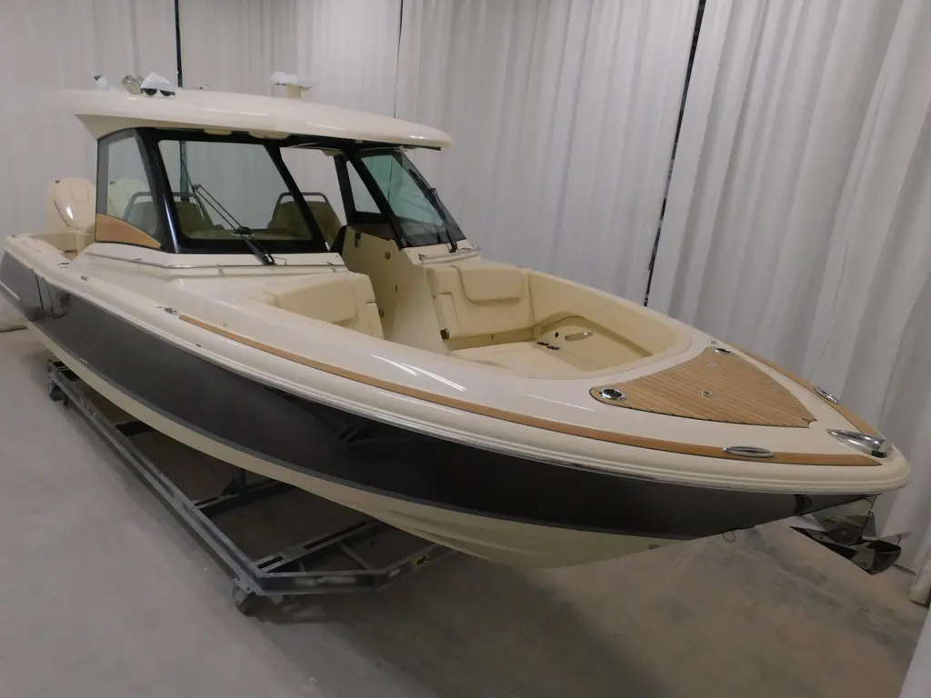  2026 Chris-Craft Calypso 32 Yacht For Sale in Southampton NY