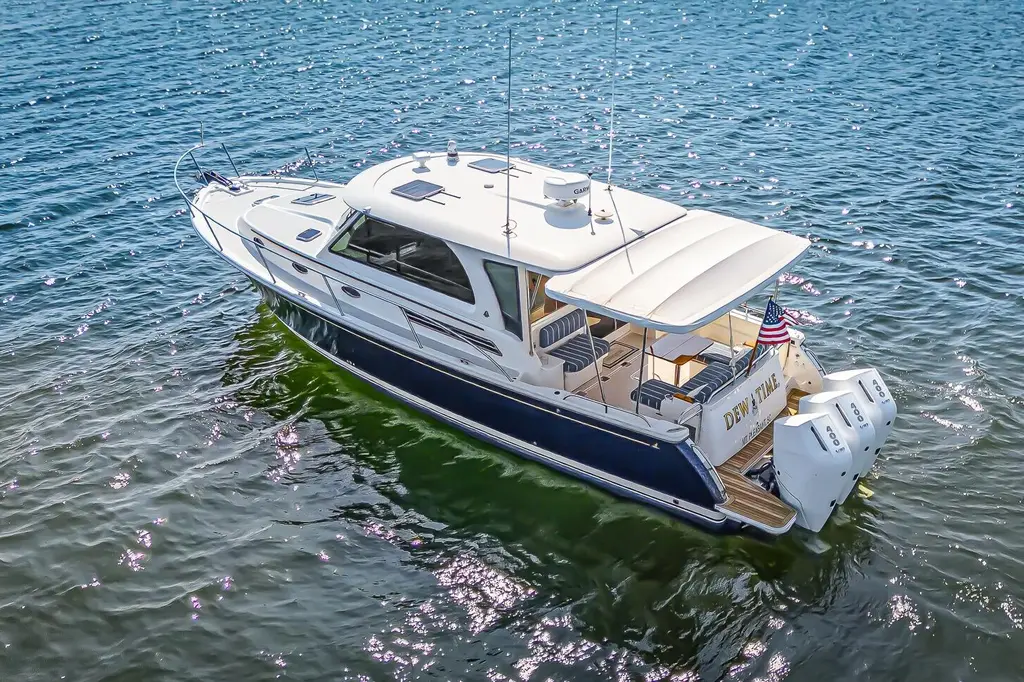 DEW TIME 2024 Back Cove 39O Yacht For Sale in Mt Pleasant SC DEW TIME 2024 Back Cove 39O Yacht For Sale in Mt Pleasant SC