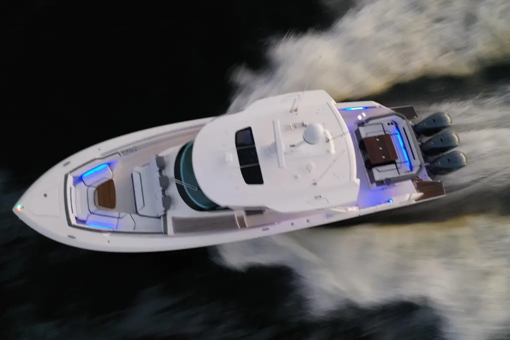 2020 Tiara Yachts 43 LS Yacht For Sale in Lake Ozark MO 2020 Tiara Yachts 43 LS Yacht For Sale in Lake Ozark MO