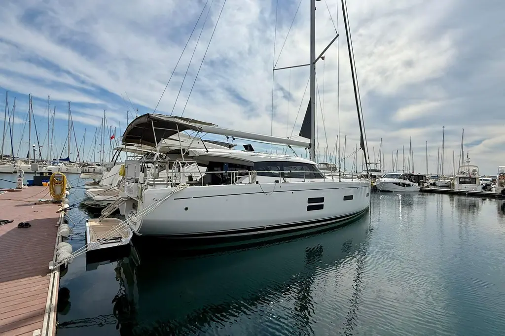 BORINA 2025 Moody DS48 Yacht For Sale in Batı 