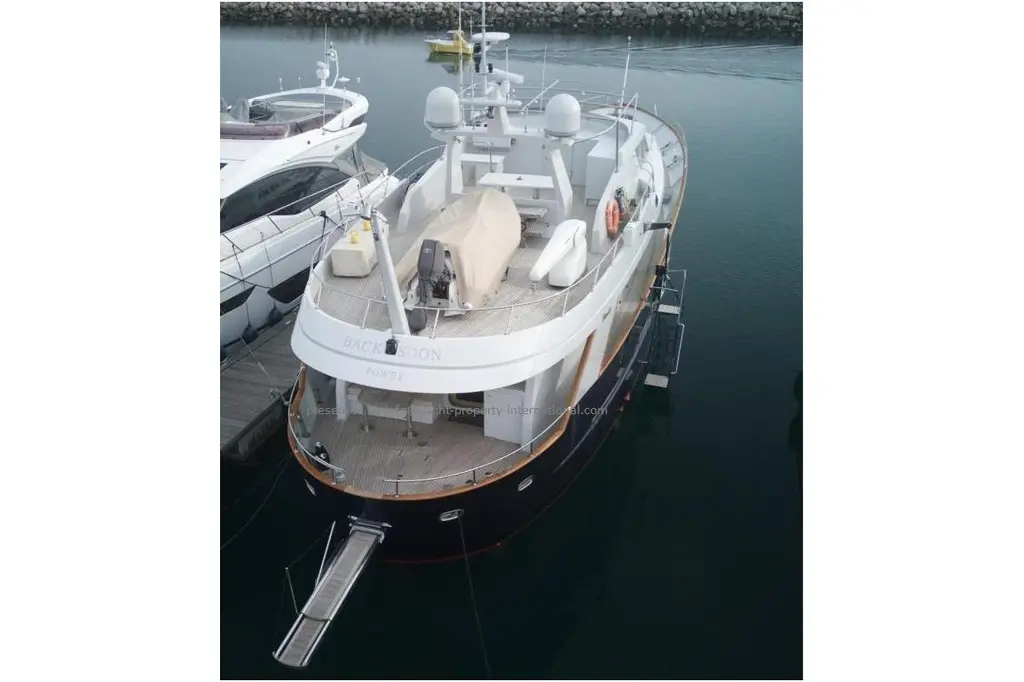  2015 Benetti 79 raised pilot house Yacht For Sale in Cherbourg 50