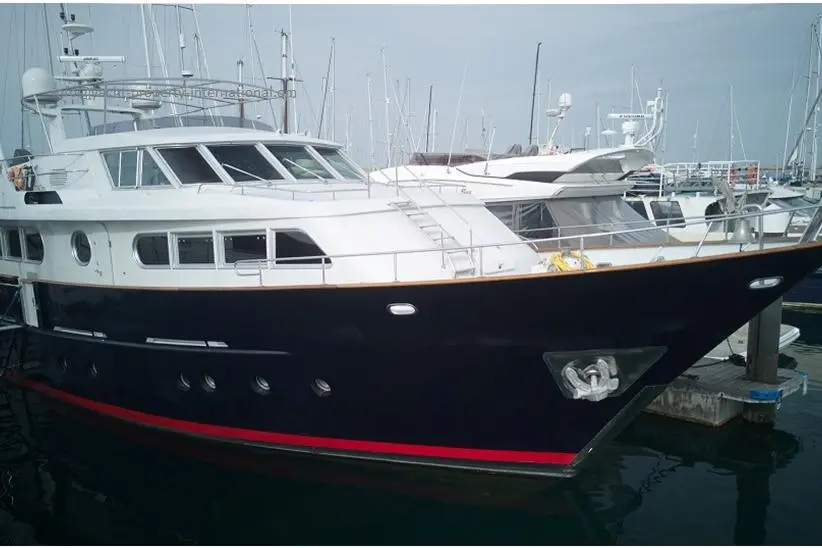  2015 Benetti 79 raised pilot house Yacht For Sale in Cherbourg 50