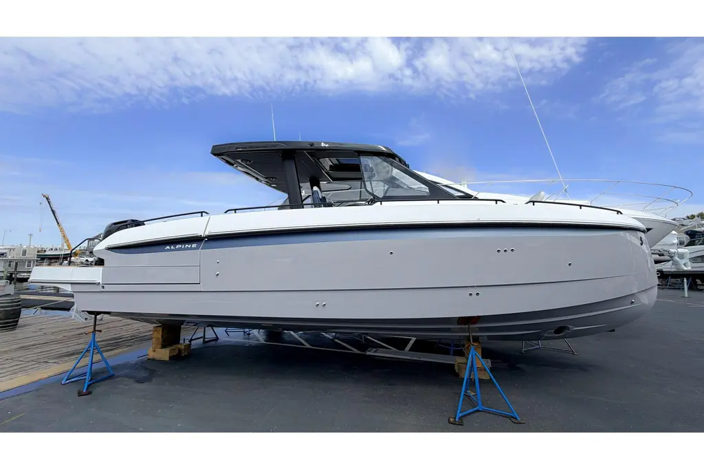 2026 beneteau gran turismo 35 in stock south dartmouth massachusetts for sale