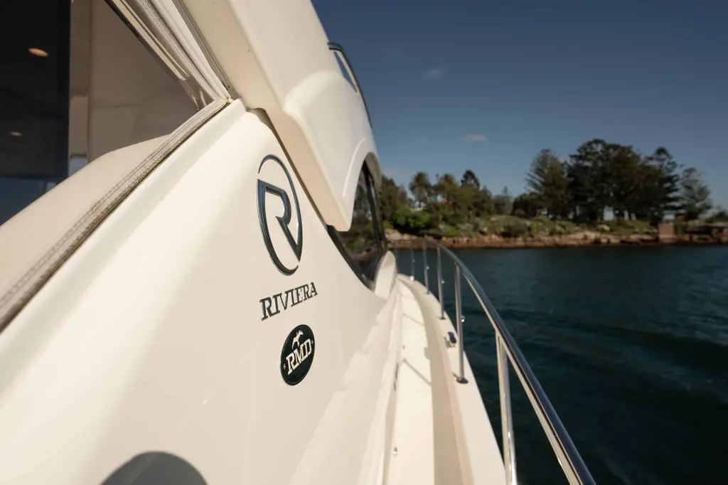 PIPER 2022 Riviera 395 SUV Yacht For Sale in Sydney NSW PIPER 2022 Riviera 395 SUV Yacht For Sale in Sydney NSW
