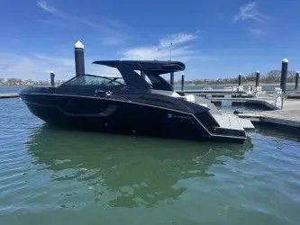 2022 Cruisers Yachts 38 GLS South Beach Yacht For Sale in Quincy MA 2022 Cruisers Yachts 38 GLS South Beach Yacht For Sale in Quincy MA
