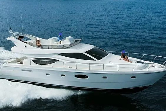 2005 ferretti yachts 550 elliniko for sale