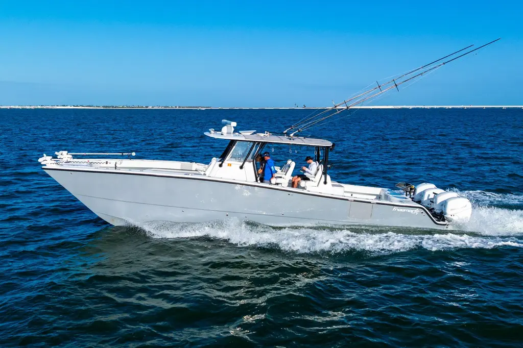 REEL PARADIZE 2022 Freeman 42LR Yacht For Sale in Fort Myers FL REEL PARADIZE 2022 Freeman 42LR Yacht For Sale in Fort Myers FL