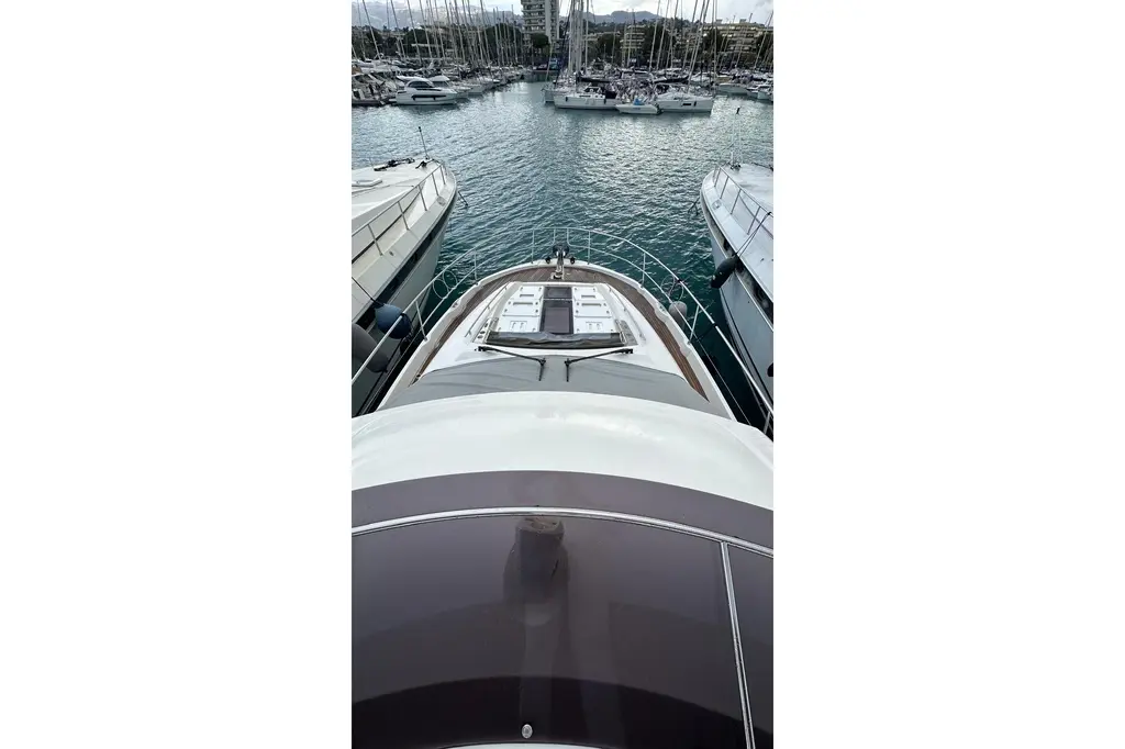 2018 Prestige 520 Yacht For Sale in Cannes 2018 Prestige 520 Yacht For Sale in Cannes